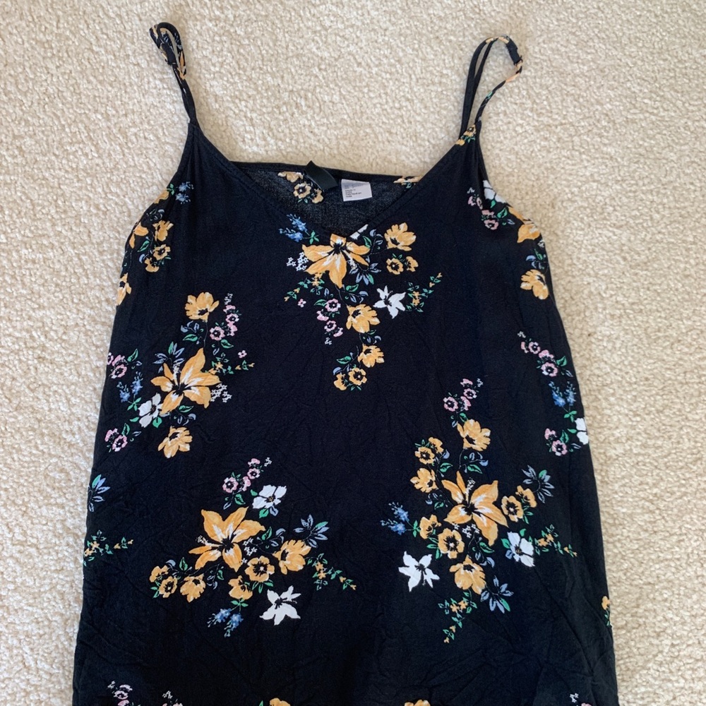 Floral V-Neck Strappy Top